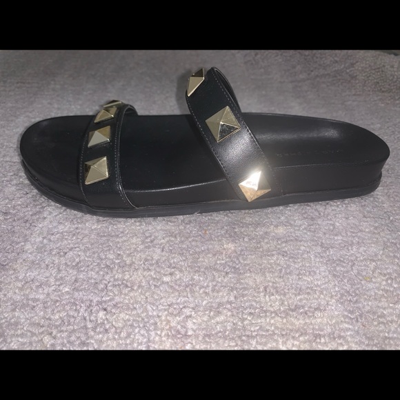 Marc Fisher Black and Gold Sandals - Picture 4 of 8